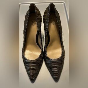 Naturalizer Anna‎ Gold Pleated High Heels Womens Size 11 Wide 3.5 inch heel
